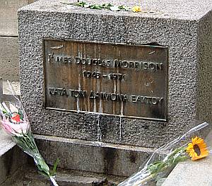 Immer noch eine Kultstätte für Fans: das Grab von Doors-Sänger Jim Morrison.